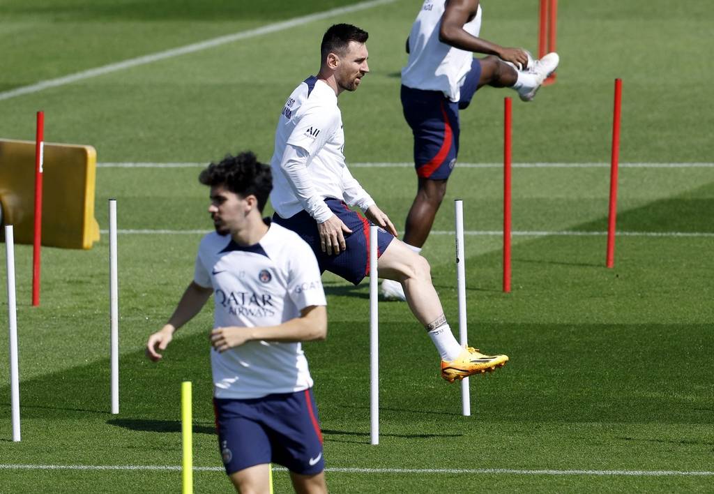 今晚迈阿密热火备战法甲;造点机会细节曝光;质疑声仍在;身体对抗强度拉满 今晚迈阿密热火备战法甲;造点机会细节曝光;质疑声仍在;身体对抗强度拉满